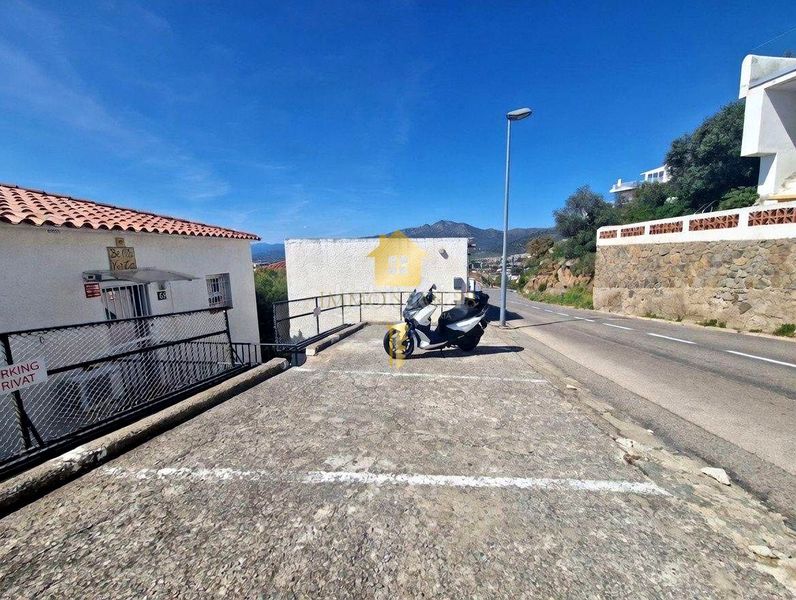 Foto 9a716e82-36e9-4f95-8e3e-a59b35c14170. Pis amb aparcament a Puig Rom-Canyelles-Almadrava Roses