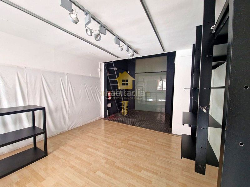 Foto 1eca2cfc-4447-43c7-99da-c8699a6bff2b. Lloguer local comercial a Centre Figueres