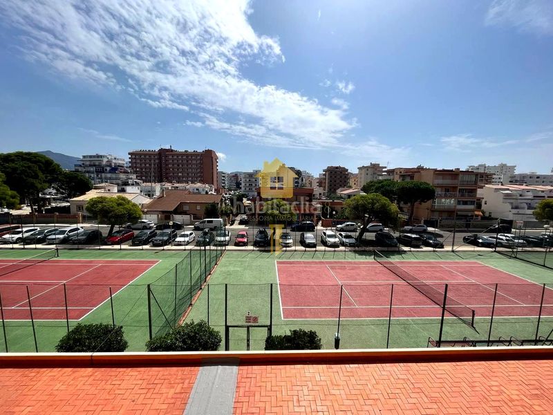 Foto 69cbc79d-0c99-491e-ab13-deae437c339b. Estudi amb piscina a Santa Margarida Roses