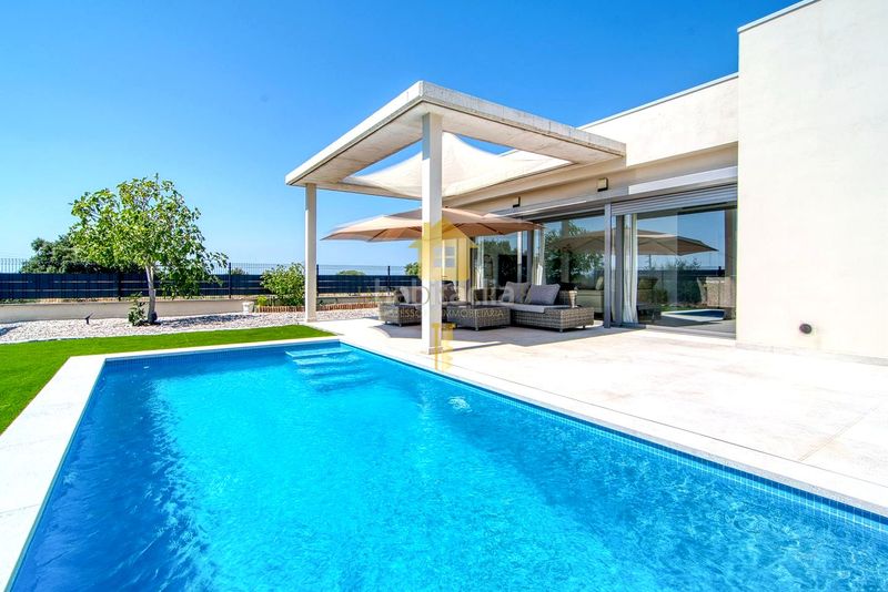 Foto e73cbbe1-0ccf-4388-8819-7ae47a83a71c. Casa amb calefacció piscina a Palau-saverdera