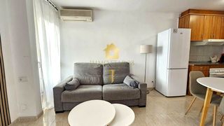 Piano terra  Calle port joan. Apartamento en planta baja con licencia turistica