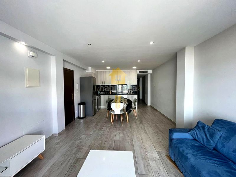 Foto 48302570-e946-4b1c-ac0c-ef93f5b603a0. Rent flat in Centre Roses