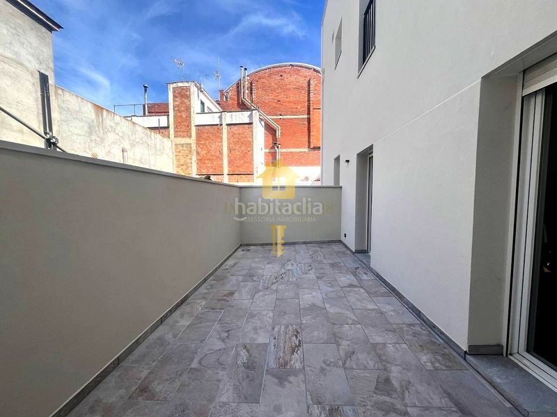 Foto aaa8586f-f2fc-41b7-b34c-1423f4f8f783. Alquiler piso alquiler anual de 2 habitaciones en pleno centro en Roses