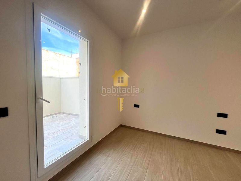 Foto d3a6990e-cdd7-45ad-b0a8-f04939ce1b96. Alquiler piso alquiler anual de 2 habitaciones en pleno centro en Roses