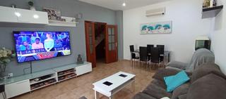 Maison jumelée à Carlota (La). Tu hogar construido en 2007 en el rinconcillo la carlota