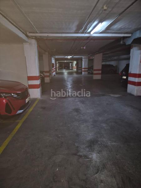 Foto 0760a82c-7893-43b8-b52f-55d2395cb053. Parking coche magnifica cochera con trastero en calle manuel benitez el cordobes. en Córdoba