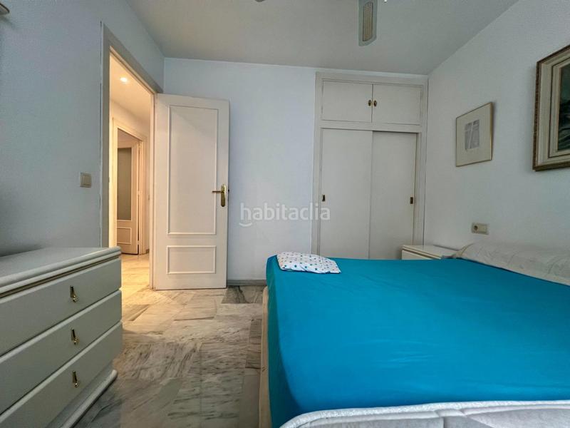 Foto 5f35a51a-8b2c-46e4-af26-6343151c8a98. Piso amplio piso a solo 450 metros de la playa en Fuengirola