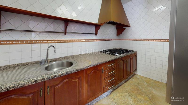 Foto b2d5fb1b-4070-4ae7-b244-44ecf6eebb77. Xalet amb calefacció aparcament piscina a El Brillante -El Naranjo - El Tablero Córdoba