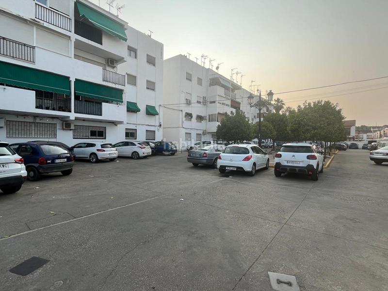 Foto 52d76f12-4afc-4e24-a707-4bc3c556446b. Piso vivienda en esquina con entrada independiente y opción de negocio en Almodóvar del Río