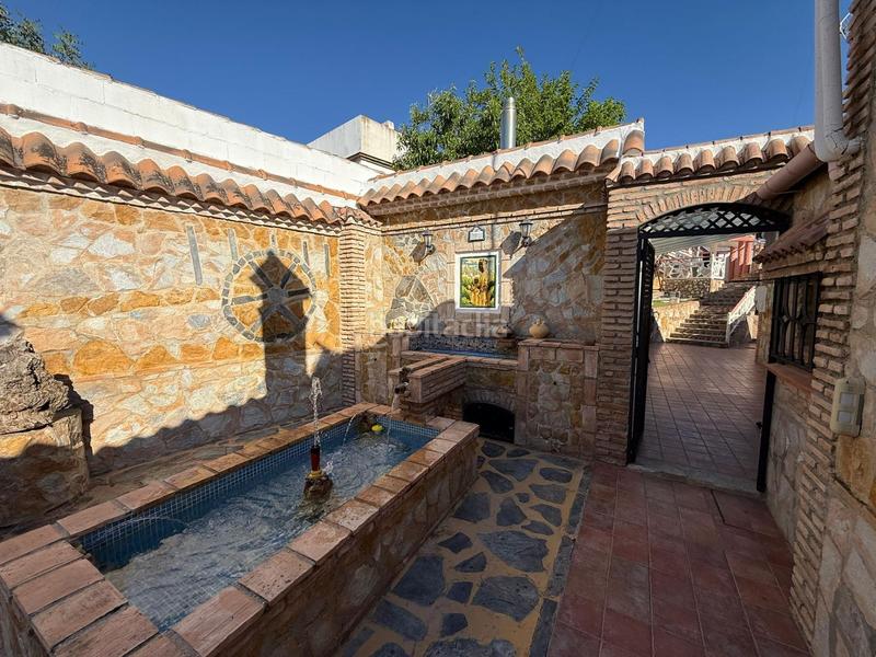 Foto 208da4d6-4d0c-4955-a916-878e08bc24d6. Chalet exclusivo chalet independiente en vía augusta con piscina y amplio jardín en Écija