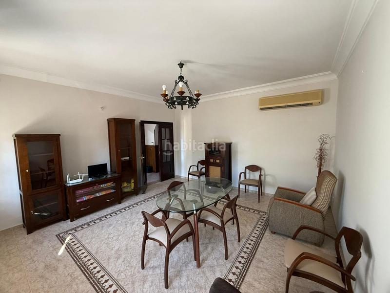 Foto 231ef3b2-75d7-4248-8257-b1d82db7c4be. Chalet exclusivo chalet independiente en vía augusta con piscina y amplio jardín en Écija