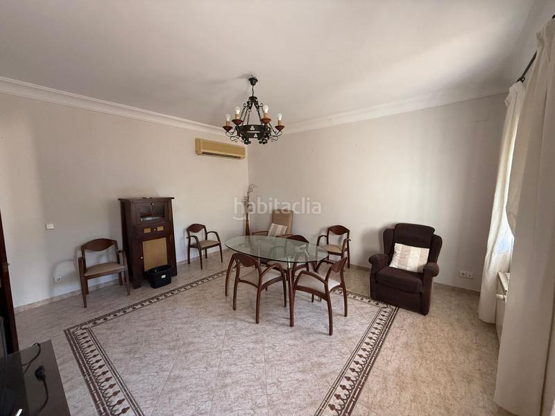Foto 5338a227-5e52-4a72-8471-bc2085c5caaf. Chalet exclusivo chalet independiente en vía augusta con piscina y amplio jardín en Écija