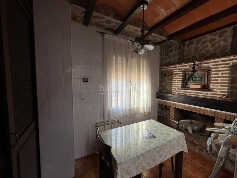 Foto b91d77e8-0489-4cb6-bf09-ebca60eb916e. Chalet exclusivo chalet independiente en vía augusta con piscina y amplio jardín en Écija