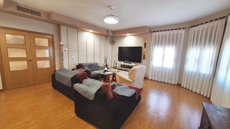Foto 0c8acc9d-a0f0-4e92-b7ca-462419d54351. Chalet tu hogar ideal en la barquera te espera, parcela no hipotecable !! en Córdoba