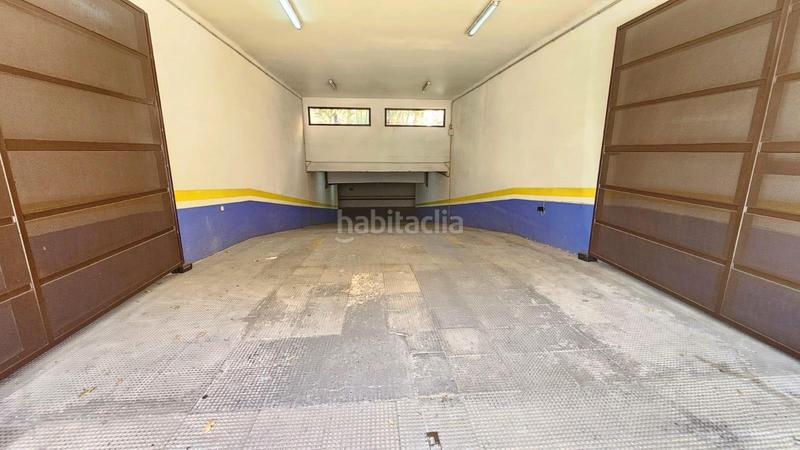 Foto 409777c7-3284-41f4-9890-d02c9f8c9a84. Parking coche oportunidad única de adquirir plaza de garaje en el edificio los jardines de la sierra 1! en Córdoba