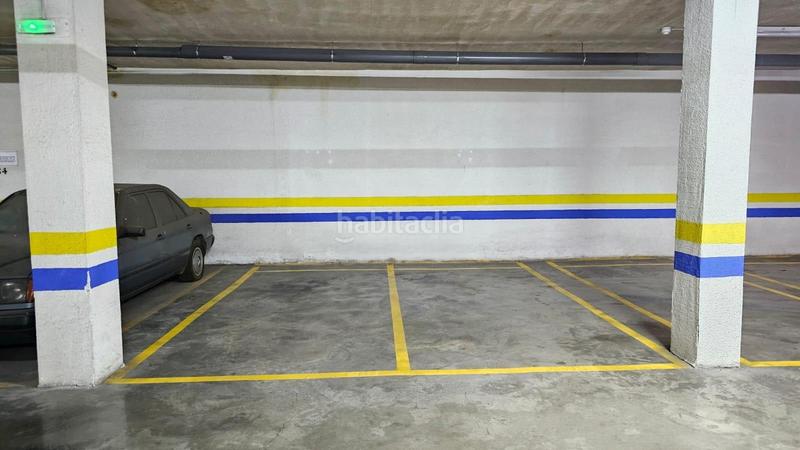 Foto e86921ac-b4f6-4e4e-971c-0098528fc078. Parking coche oportunidad única de adquirir plaza de garaje en el edificio los jardines de la sierra 1! en Córdoba