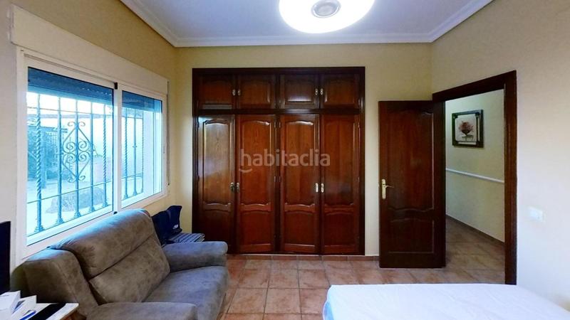 Foto 435d3702-7c99-41ec-b0f2-272f3f6f77aa. Chalet in calle polígono 106 paraje 566 majaneque 74 in Córdoba