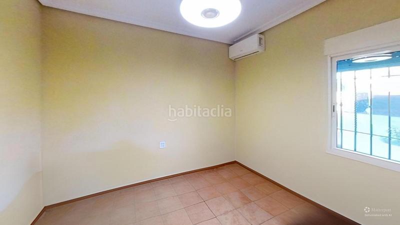 Foto 84f3a525-30ad-48b4-8418-41bdf4380332. Chalet in calle polígono 106 paraje 566 majaneque 74 in Córdoba