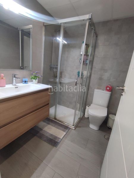 Foto de603d2b-ae01-420d-b9d5-b5182c8e711a. Pis amb aparcament piscina a Ciudad Jardín - Zoco Córdoba