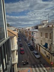 Miete Etagenwohnung in Viñuela - Rescatado. Magnifica vivienda de alquiler en calle cronista maraver