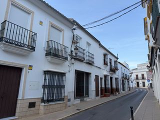 Casa a Algodonales. Casa en primera planta con gran terraza