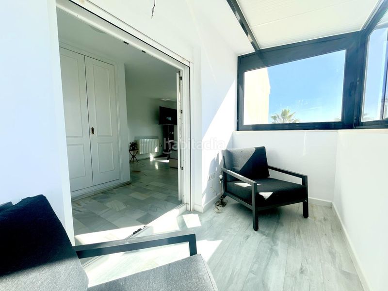 Foto 0b5ecd43-90bb-450f-8dd9-6142c688a707. Casa amb piscina a Los Álamos Torremolinos