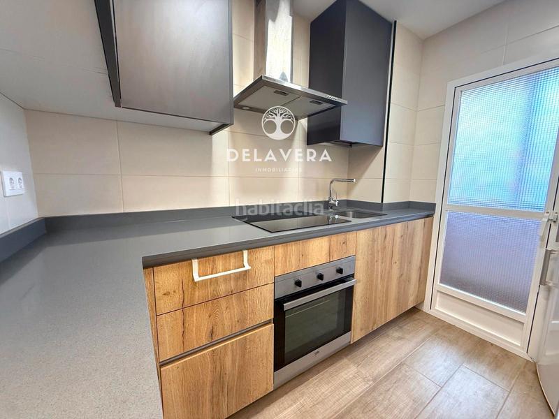 Foto 09f0819f-c720-4b65-8edd-8bd80aa9d80a. Pis a siete picos 1 a Zona Centro Joven Alcorcón