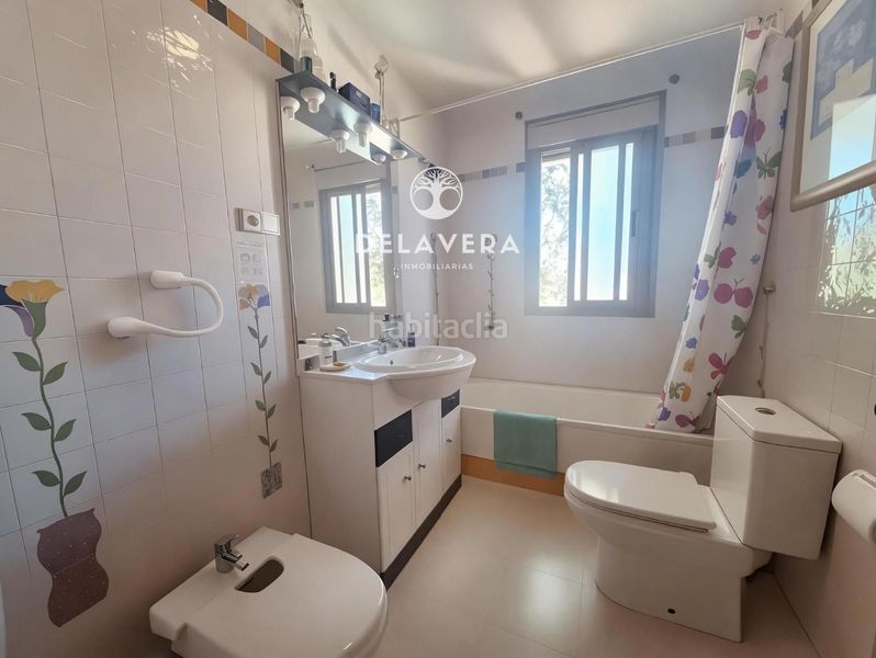 Foto 55bf9915-e3ff-4231-ae50-05c9508ba321. Xalet amb calefacció aparcament piscina a Villa del Prado