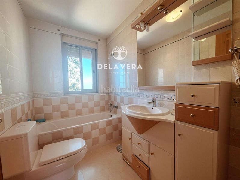 Foto a9750601-2045-4bf3-876c-b4eea292b3c2. Xalet amb calefacció aparcament piscina a Villa del Prado