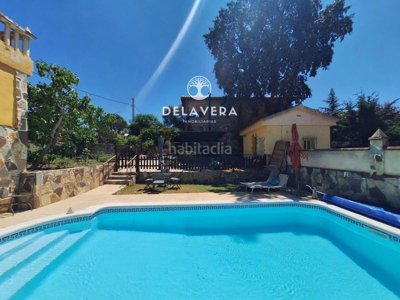 Foto f216bad3-ed8f-4378-aa79-233621054039. Xalet amb calefacció aparcament piscina a Villa del Prado