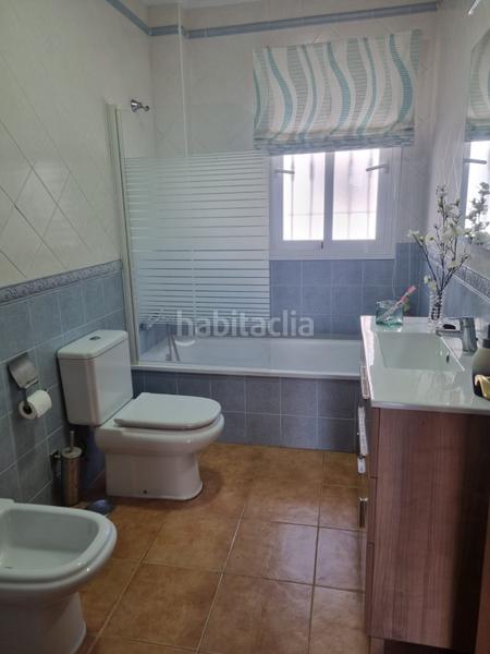 Foto 28b3b0d7-c17f-465b-b9b4-9344602ee6c2. Chalet  en venta con 4 dormitorios en Capistrano Nerja
