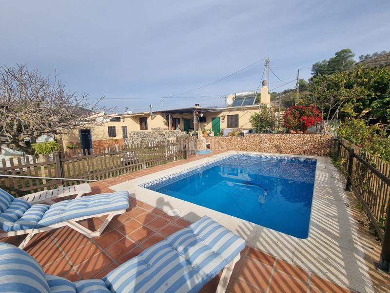 Foto 34a4cce0-ddb6-40e3-850d-b2d972f0419a. Casa en n/a casa de campo en venta con 3 dormitorios y piscina privada en Nerja