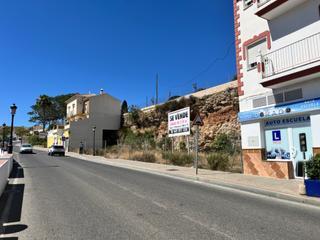 Terreny residencial a Torrox Pueblo. Terreno en torrox centro, listo para construir con estudio de vi