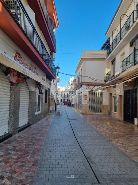 Foto 254ce8ed-4627-41ac-8c7f-e6aacb84dccf. Local comercial a Centro Nerja