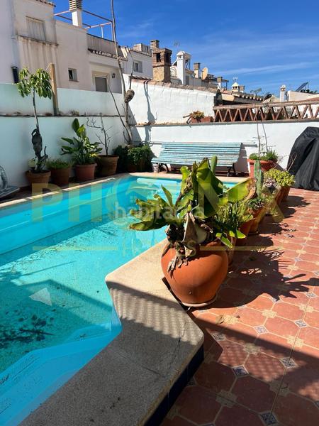 Foto e3d0f99d-e356-467e-ba18-ff898adb32b7. Xalet amb xemeneia calefacció aparcament piscina a Nerja