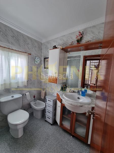 Foto f895ff7c-2a1a-4164-98cc-da1f239eaa14. Casa a Centro Nerja