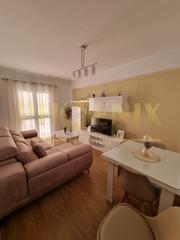 Apartament a Avda Pescia - Ctra de Frigiliana. Piso reformado en venta nerja con 3 dormitorios centro