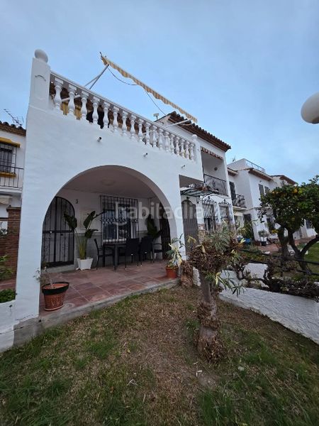 Foto 2f22b6e9-5f54-40d4-885f-089d34ff67a2. Casa adossada a calle aristóteles 72 a Avda Pescia - Ctra de Frigiliana Nerja