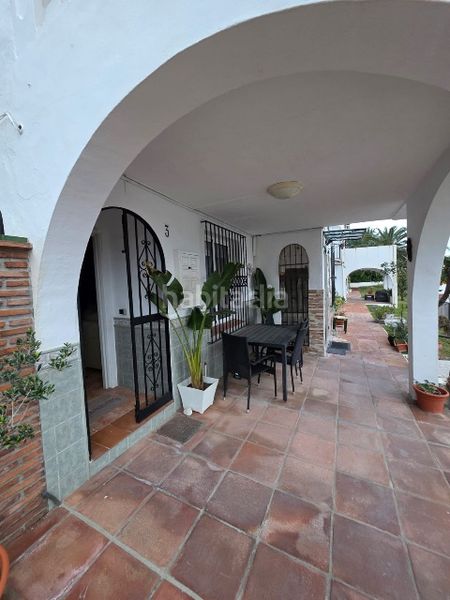 Foto c215019d-041e-482a-9775-2fa07e6100aa. Casa adossada a calle aristóteles 72 a Avda Pescia - Ctra de Frigiliana Nerja