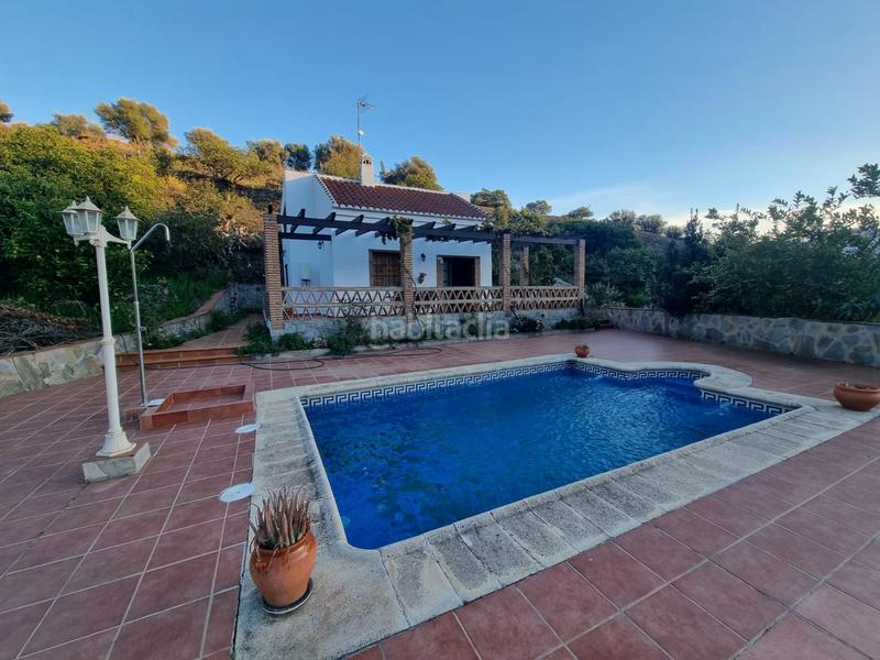 Foto 6ea3016d-702e-46aa-9efb-8652e02dd0e4. Chalet finca rustica en venta con apero y piscina en Frigiliana