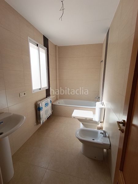 Foto 80133b04-80ed-40d4-843c-184e13922b6d. Dúplex pisos duplex en hellin con garaje en Hellín