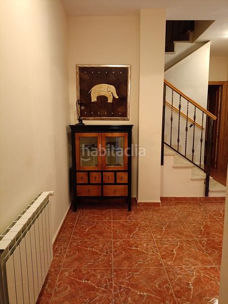 Foto 65cf4af2-5581-43eb-adb0-5866f74d9be1. Casa a schiera con parcheggio in Tobarra