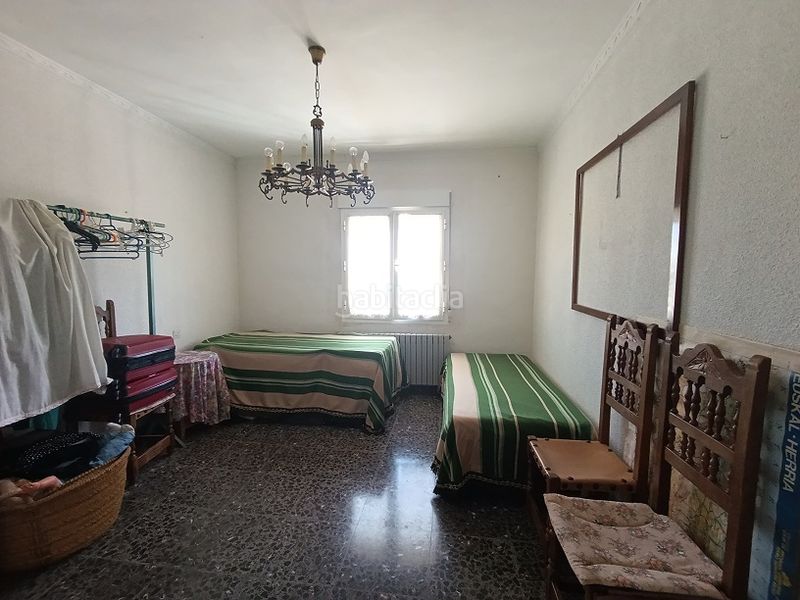 Foto d22629b3-0aea-49a1-9b2d-2d9a3e1a3a84. Casa amb calefacció aparcament a Albatana