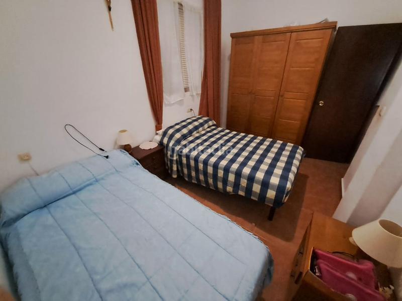 Foto e2447fbe-ead4-49fc-9173-cb7b319653bf. Casa amb xemeneia calefacció aparcament a Pozohondo