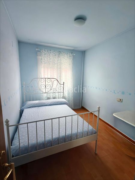 Foto e7e28c04-21d4-4d3b-9baf-a52a2effc77e. Casa adossada amb calefacció aparcament a Tobarra