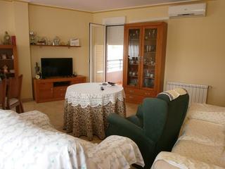 Pis a Tobarra. Estupendo piso junto al parque