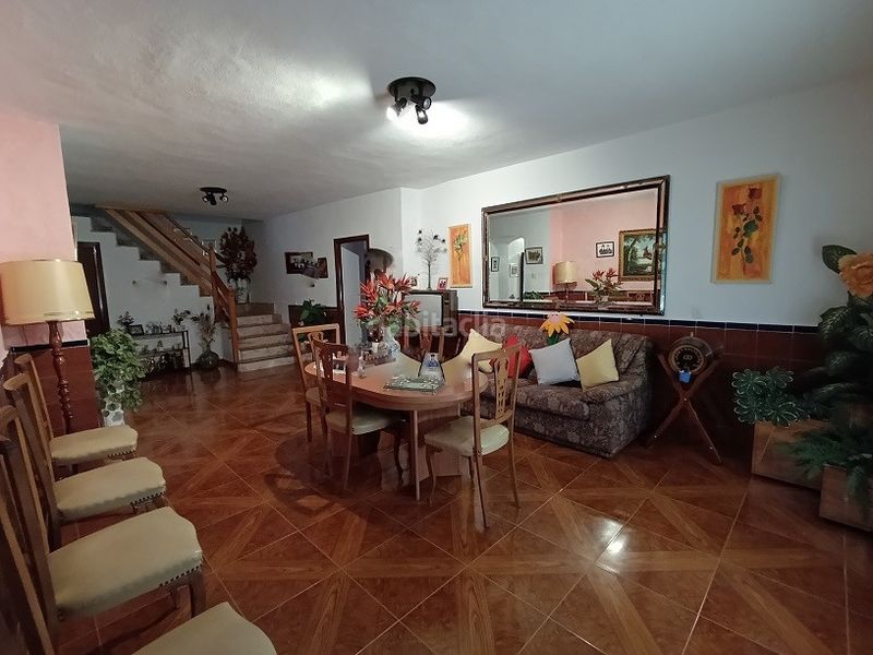 Foto a2d7d183-cd4c-4a59-be68-e4ed1c4ee187. Casa amb xemeneia aparcament piscina a Tobarra