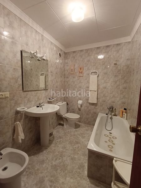 Foto d021ced1-5511-4eff-9f6f-6eea7f363a2a. Casa amb xemeneia aparcament piscina a Tobarra