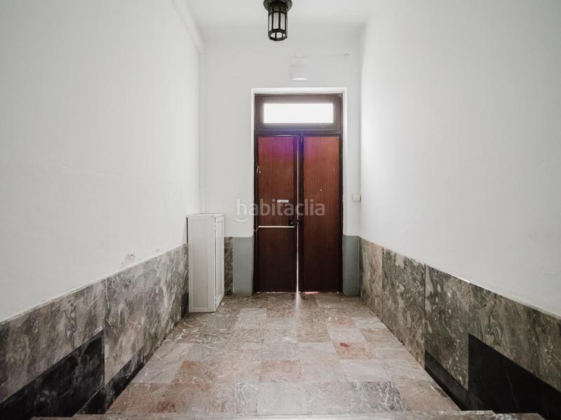 Foto bcabd896-5fcd-45b0-9020-bd8c0647698e. Piso en calle buenos aires 41 primera planta con carácter en buenos aires 41, con extras en azotea en Palmas de Gran Canaria (Las)