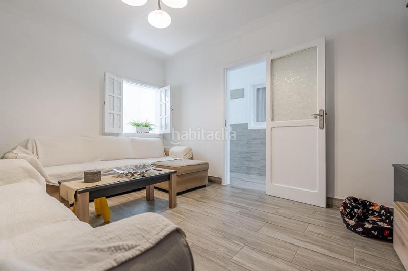 Foto 4471d6e7-b931-46f3-8afa-78dbfb2777fb. Casa in calle río nervión 32 in San Juan - San José Palmas de Gran Canaria (Las)